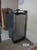 Fridge gas leaking in deep fridge