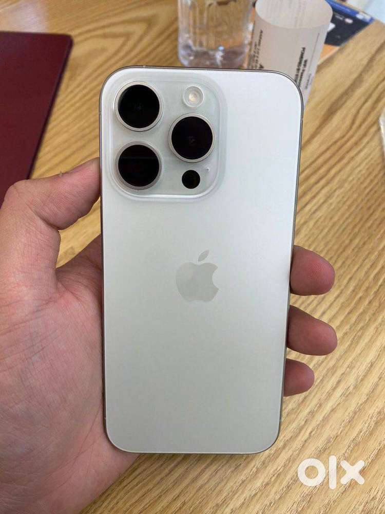 Selling My iPhone 15 Pro Used Like New , 98% Battery , Variant 128 GB.