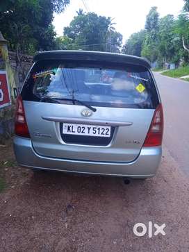 Toyota Innova 2006 Diesel 200071 Km Driven