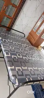 Comfy foldable bed