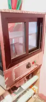 Show case for baker