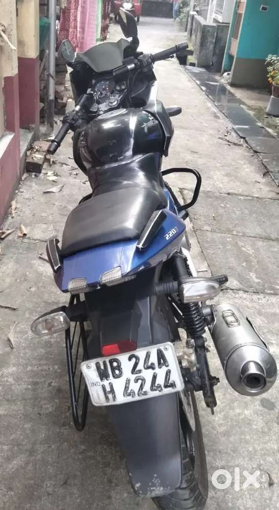 PULSAR 220F EXCELLENT CONDITION (PULSAR220F)ALL PAPER WORK DONE