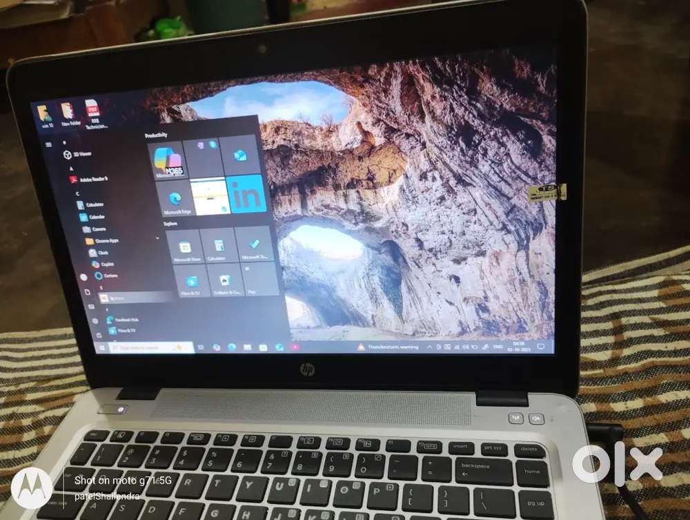 Hp laptop intel i5   Ram8 /128 graphic card  ,storage 238