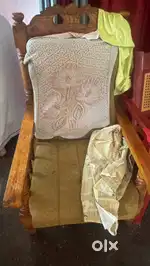 Sofa set 3+2 (3years old)
