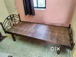 2.5x6 Iron Bed without mattress 2.5x6 ફૂટ લોખંડ સેટી Urgent