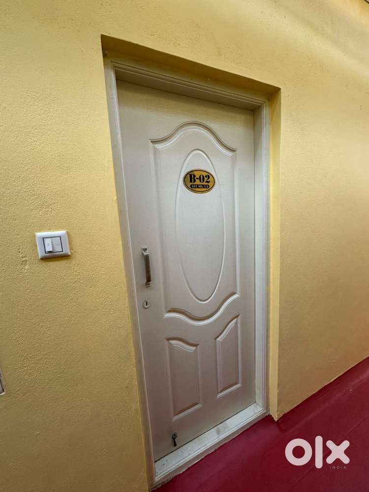 1 Bedroom Hall Kitchen