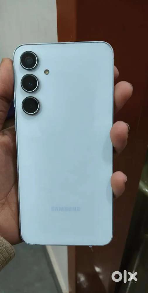 samsung a55 5g 8 256gb all original only charging jack changed