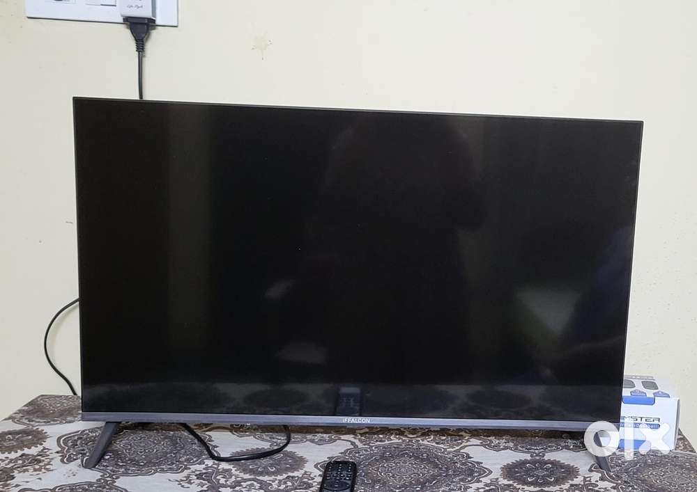 32 Inch smart Led TV iffalcon by TCL with warranty
