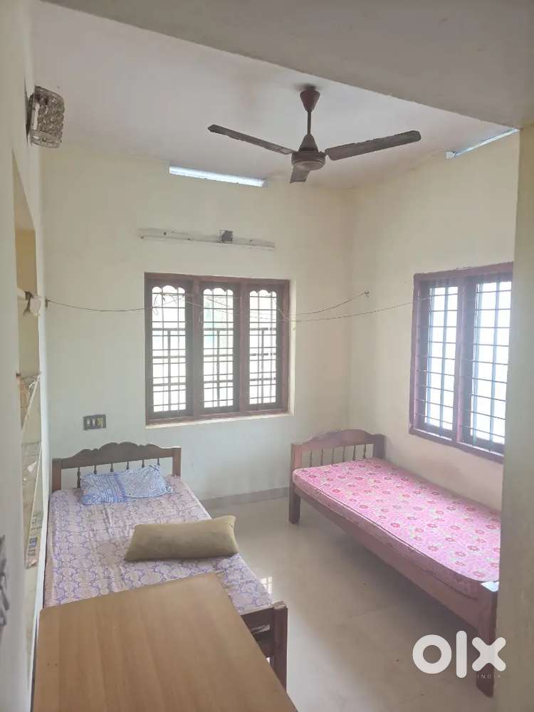Affordable PG near kakkanad kochi (Mens only)