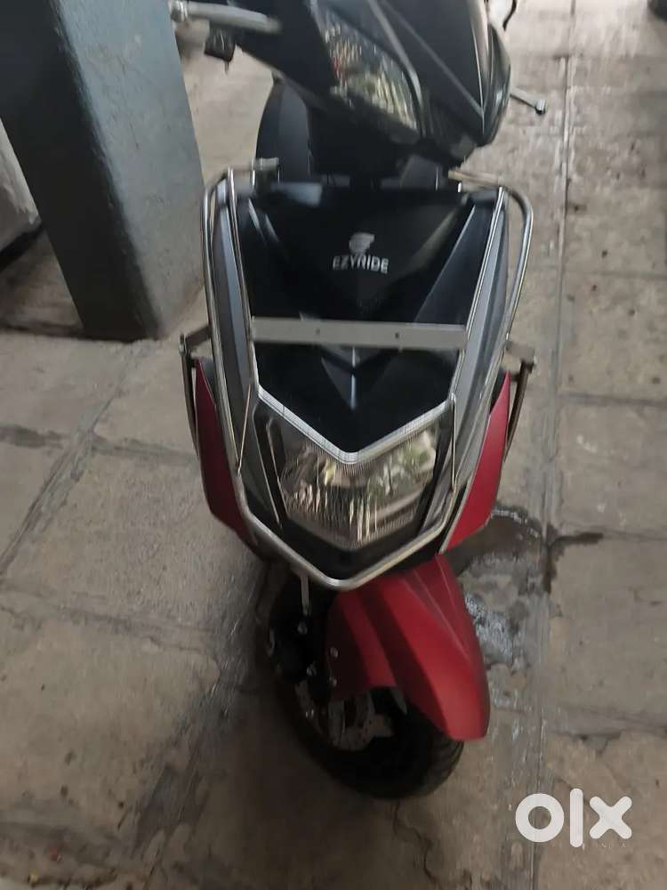 Electric scooter Ezyride