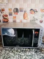 Onida microwave in running condition
