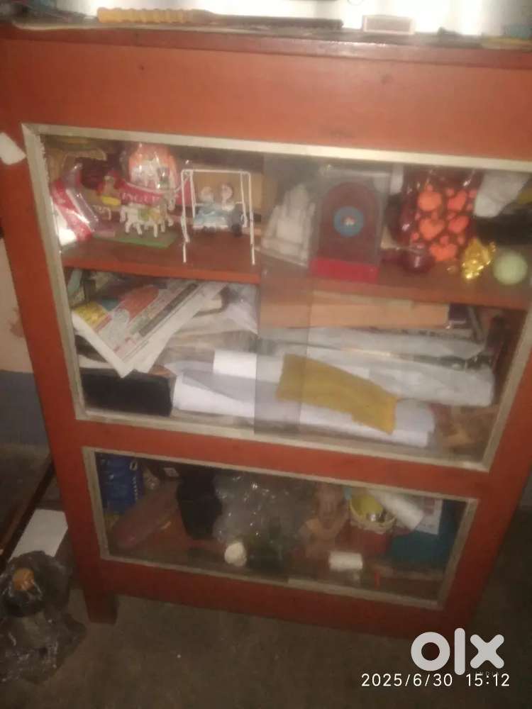 Wooden showcase