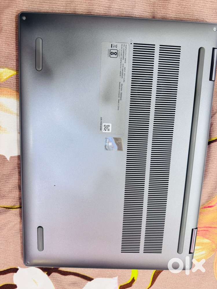 Lenovo Ideapad 5 2-in-1  13th Gen i5 Touch screen  Like New