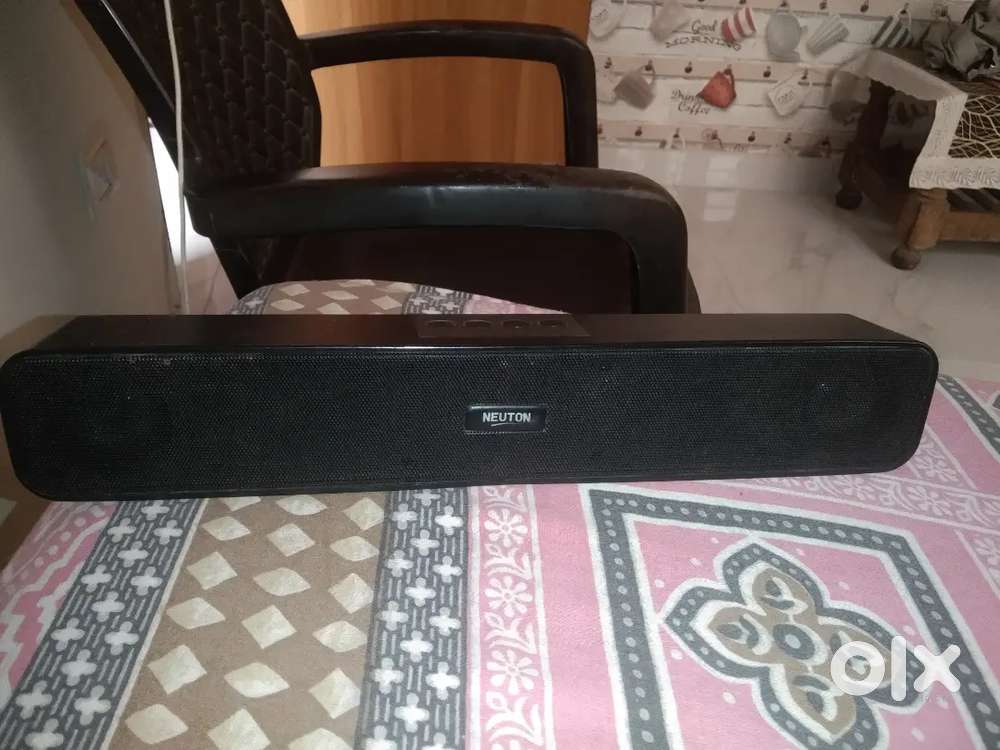 Neuton wire less bluetooth speaker