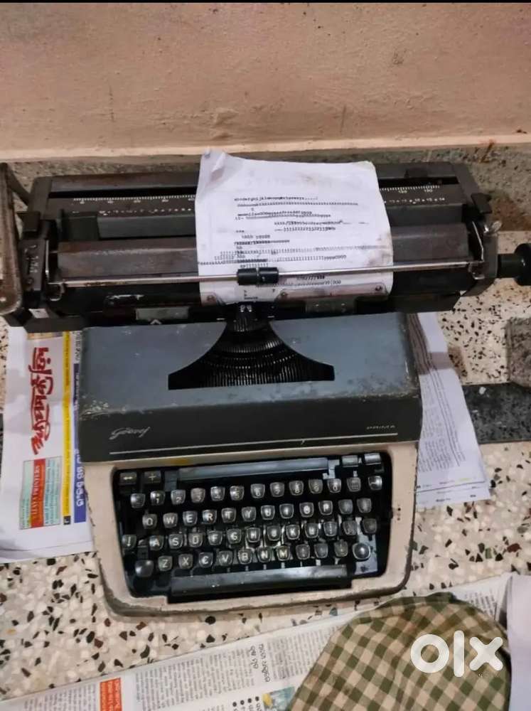 Godrej prima typewriter