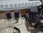 Intex dek with 2 speakers