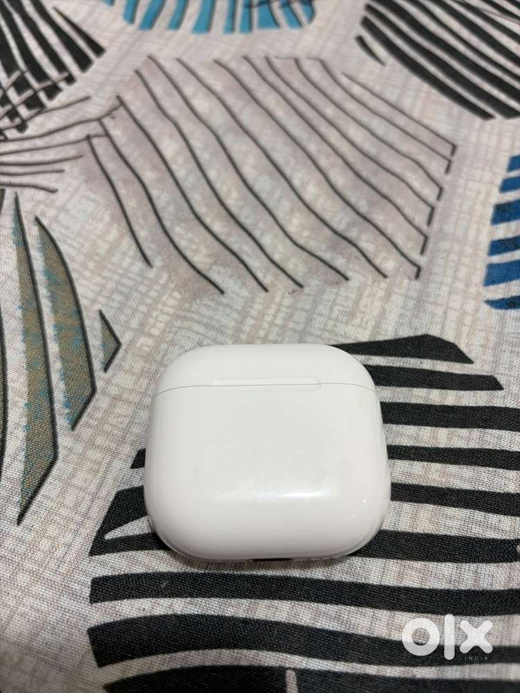 Apple Airpods 4 with ANC
