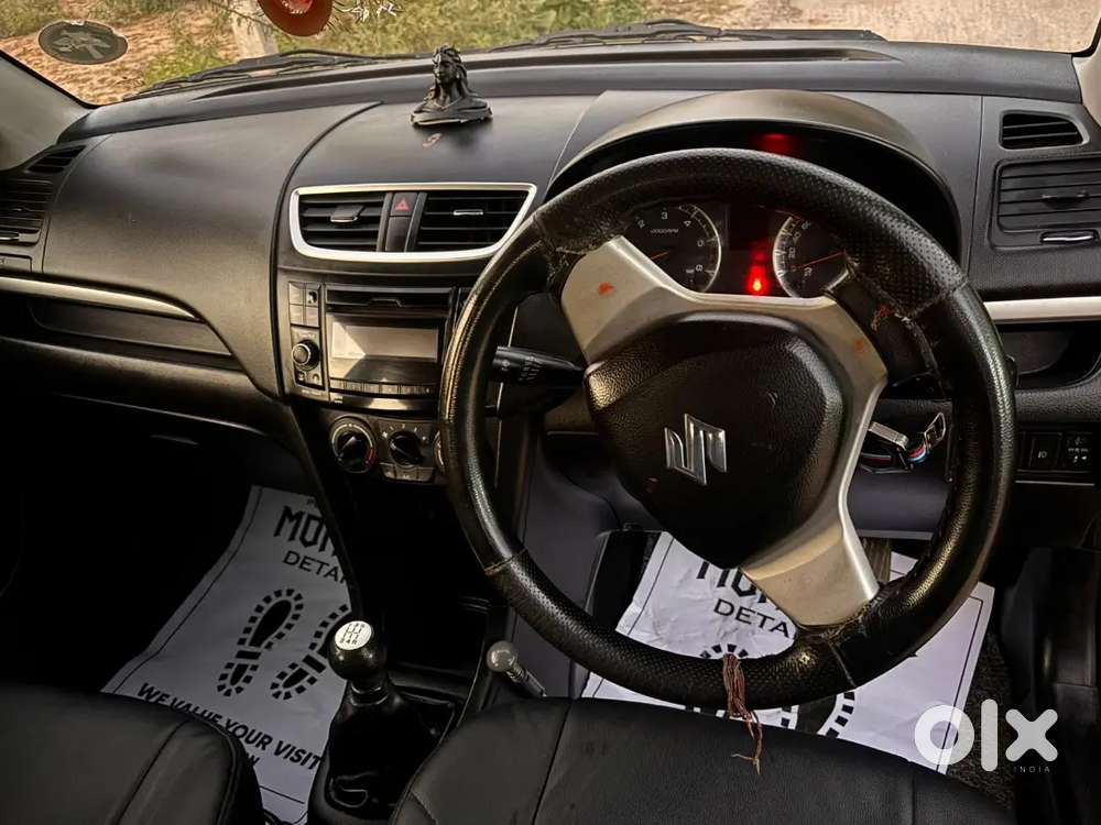 Maruti Suzuki Swift 2015 good condition all genuine