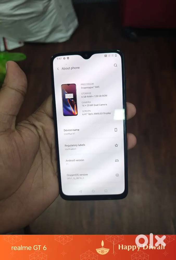 One plus 6t black in excellent condition w128 GB warranty over
