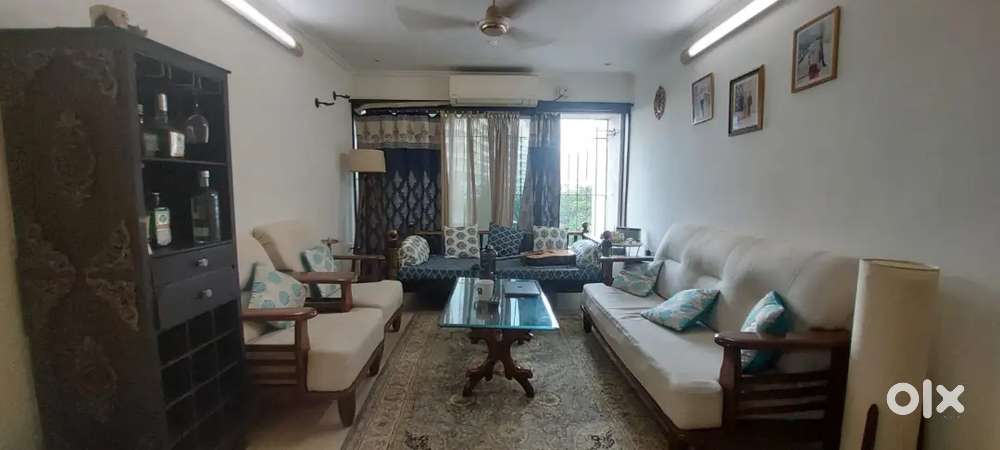 2 BHK For Sale –Lokhandwala