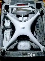 Dji phantom 4 dron