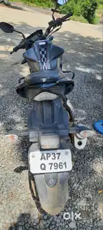 Suzuki Gizxer