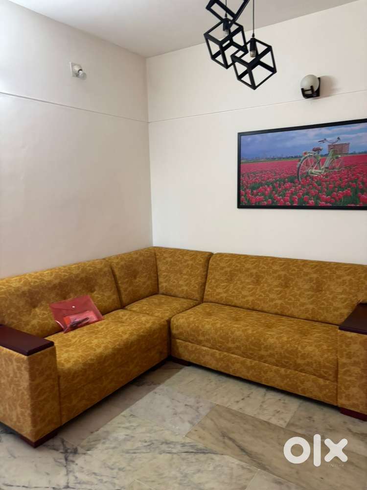Fully furnished 3 bhk
