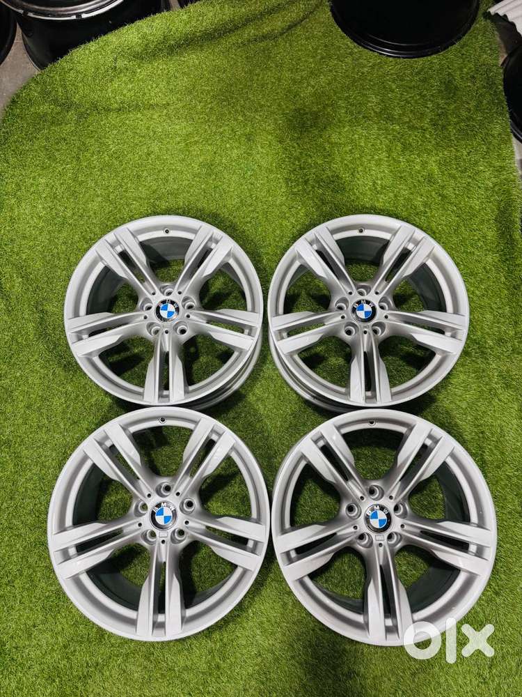 BMW ALLOY WHEELS VERY (GOOD CONDITION)