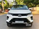 Toyota Fortuner Legender 4X2 AT 2.8, 2021, Diesel