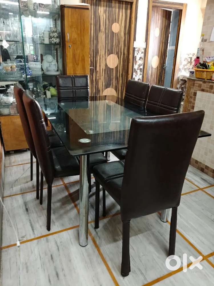 6 Seater Glass Dining Table with Chairs – Good Condition