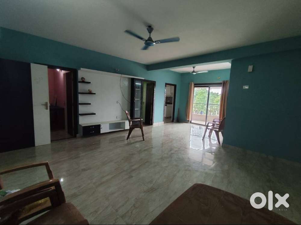 3 BHK Fully Furnished Flat for Rent in Gated Society