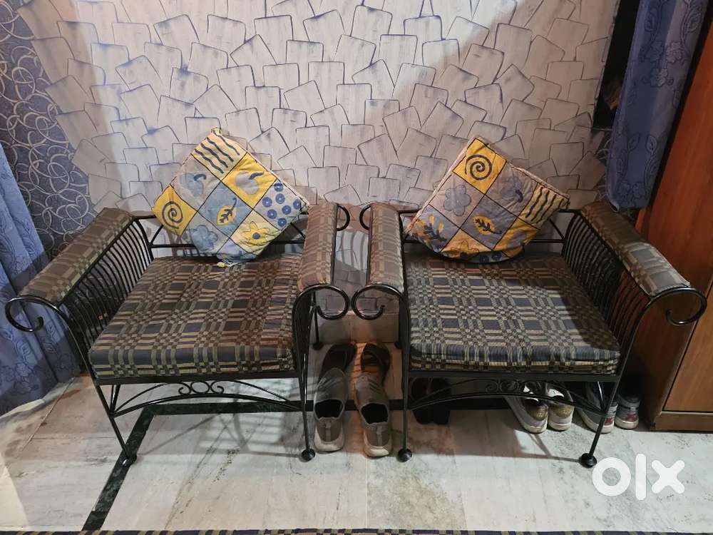 Set of 2 Wrought Iron Sofa chairs