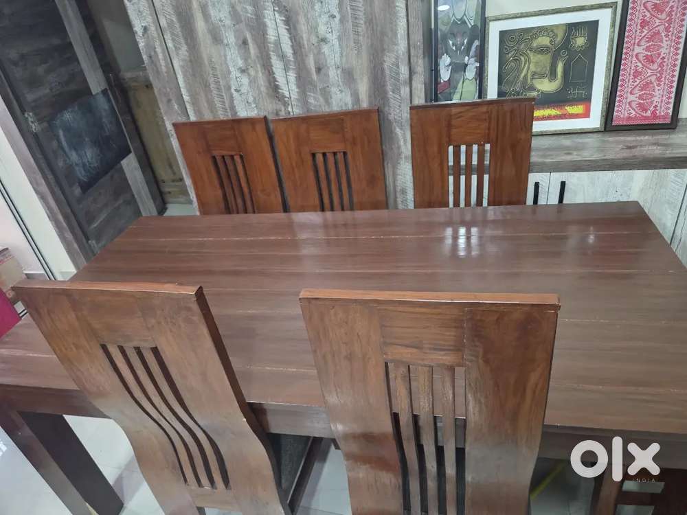 6 seater seesham dinning table