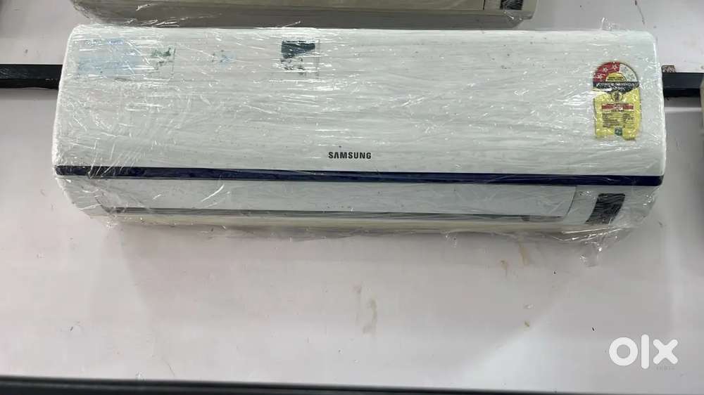 1 ton split AC with warranty and good condition