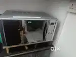 Microwave oven
