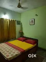Roommate chahiye