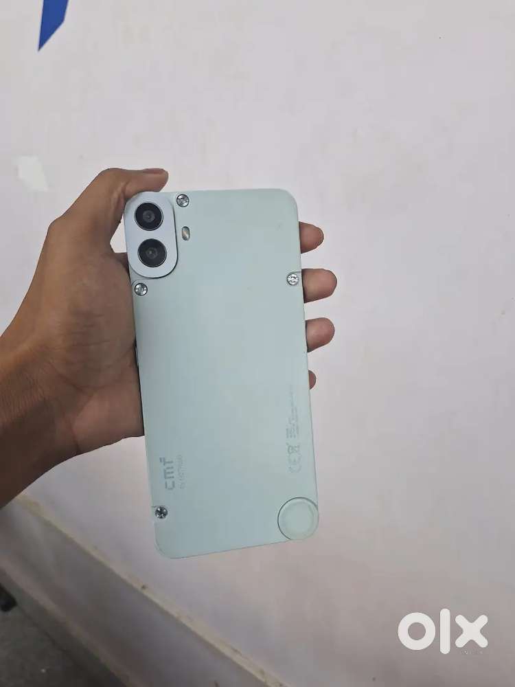 Nothing cmf phone 1.  128gb in good condition no any scratches