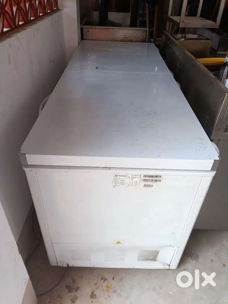800 Litres Deep Freezer fridge in Excellent Condition