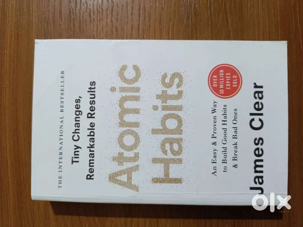 Atomic Habits by James Clear - like new
