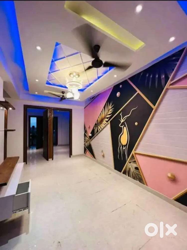 Your dream home in 2 BHK flat semi furnished in Noida extension mein
