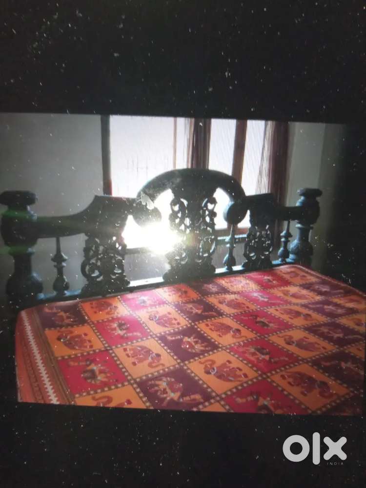 Antique bed