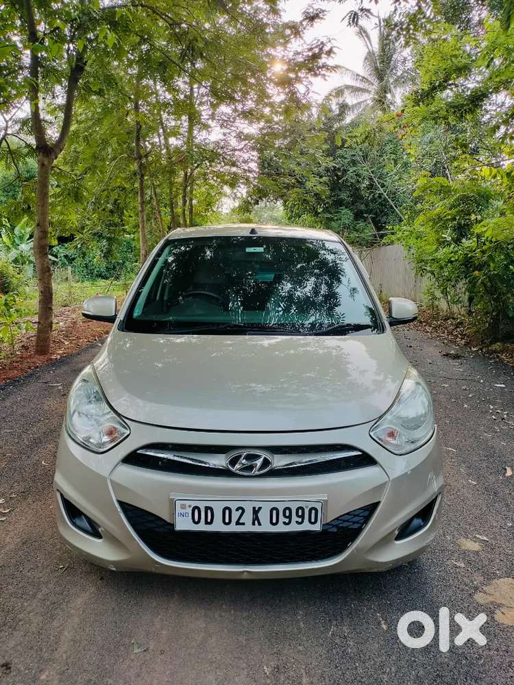 HYUNDAI I10 SPORTZ 1.2