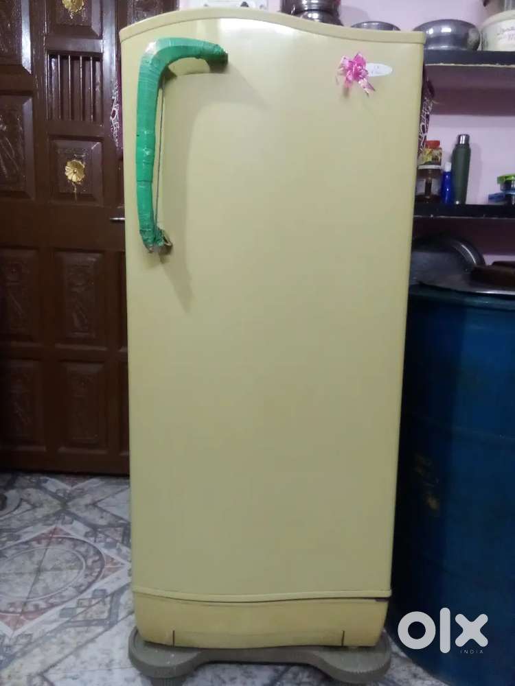 Fridge Godrej Pentacool 2013 Model