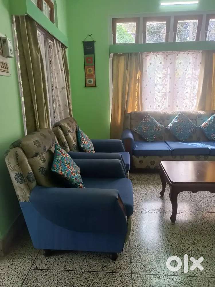 Sofa five seater with center and side table and two dunlop stool