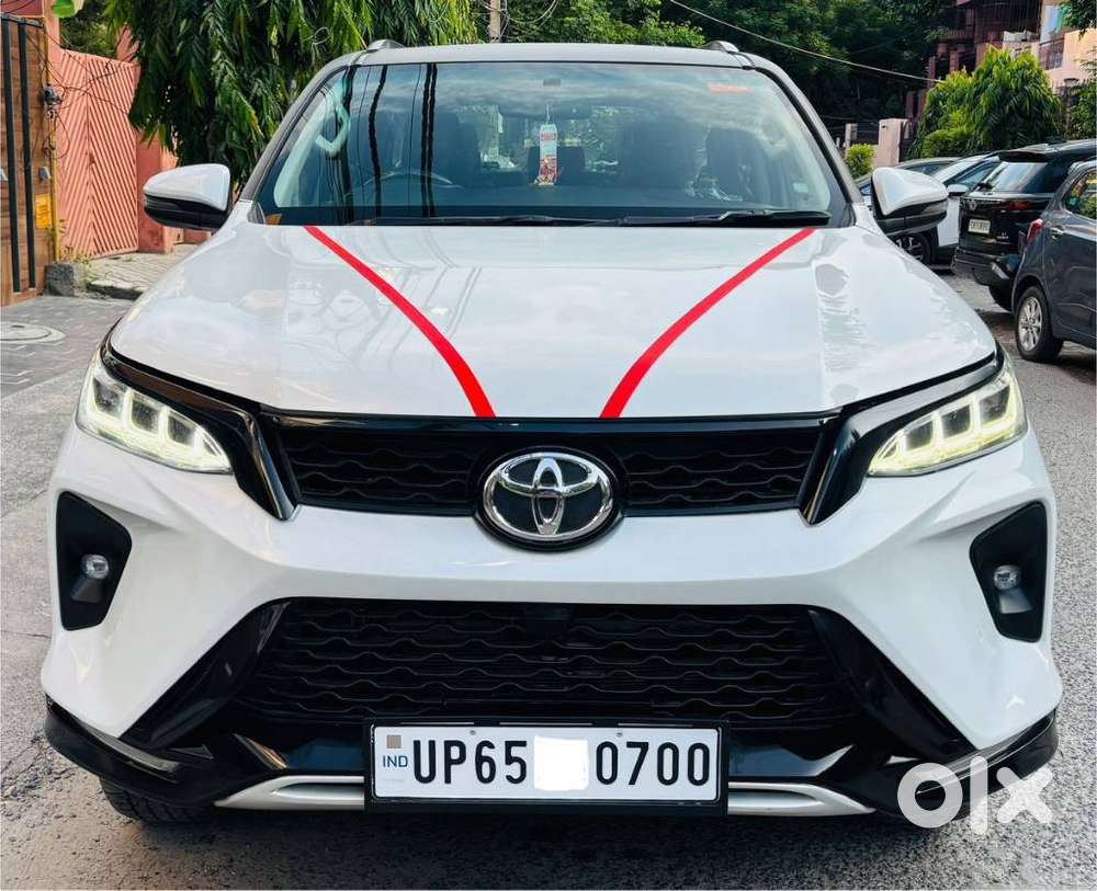 Toyota Fortuner Legender 4X2 AT 2.8, 2024, Diesel