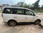 Mahindra Xylo 2012
