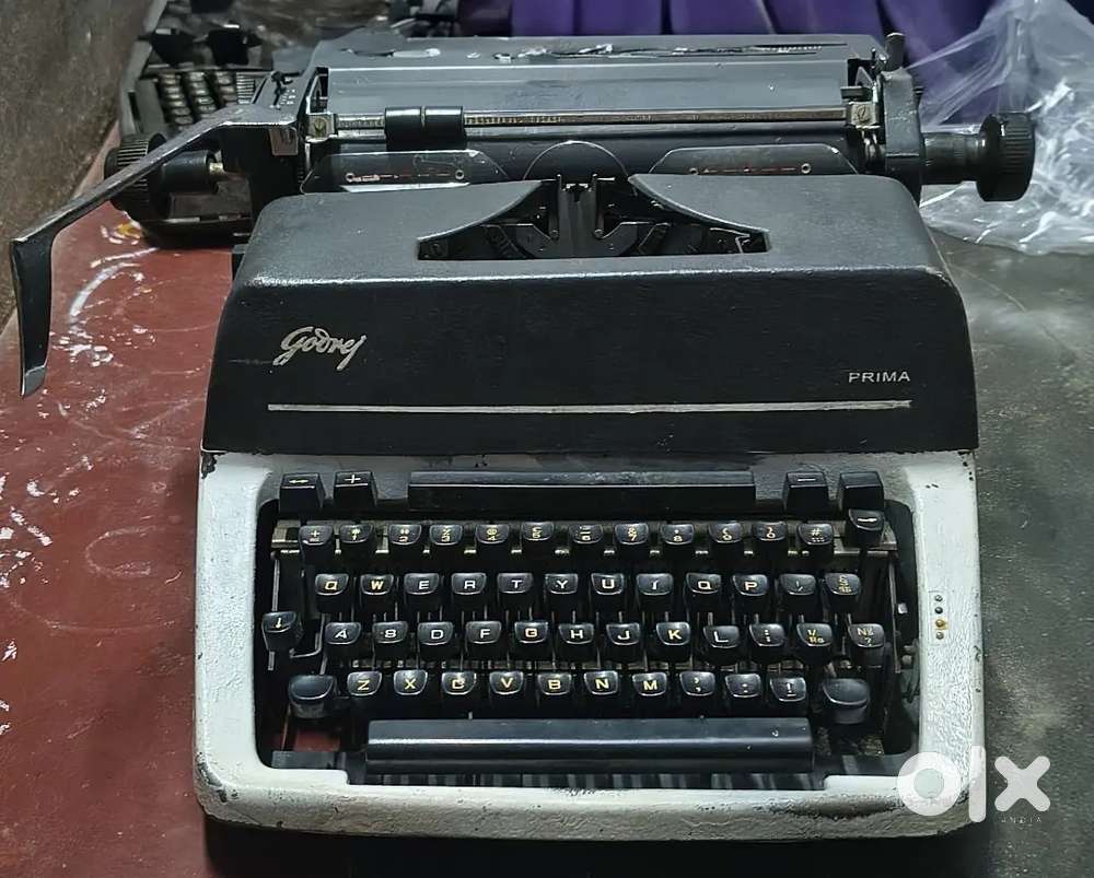 Type Writer Machines