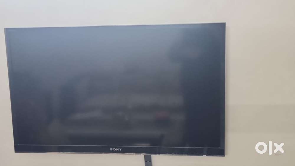 Imported Sony 40” inch Full HD LED TV (Model No. KLV 40EX430)