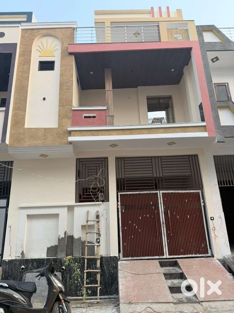 110 gaj Duplex makan, Sewar, Park, gated colony etc
