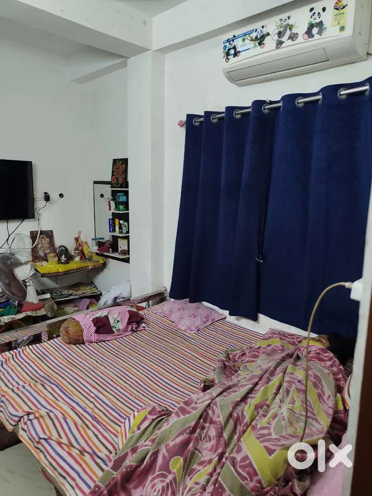 Good location near all facilities near bus stand auto .shop .bajar1